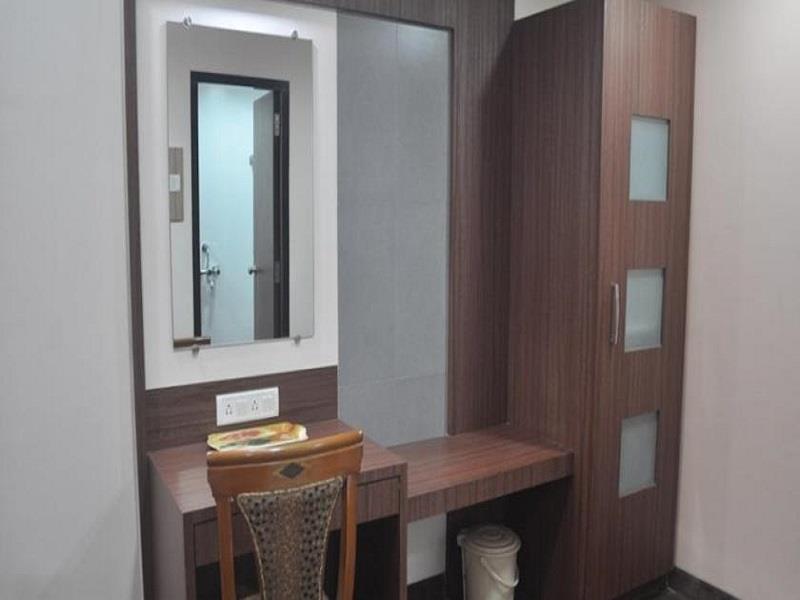 Hotel Indiana Inn Navi Mumbai Eksteriør bilde