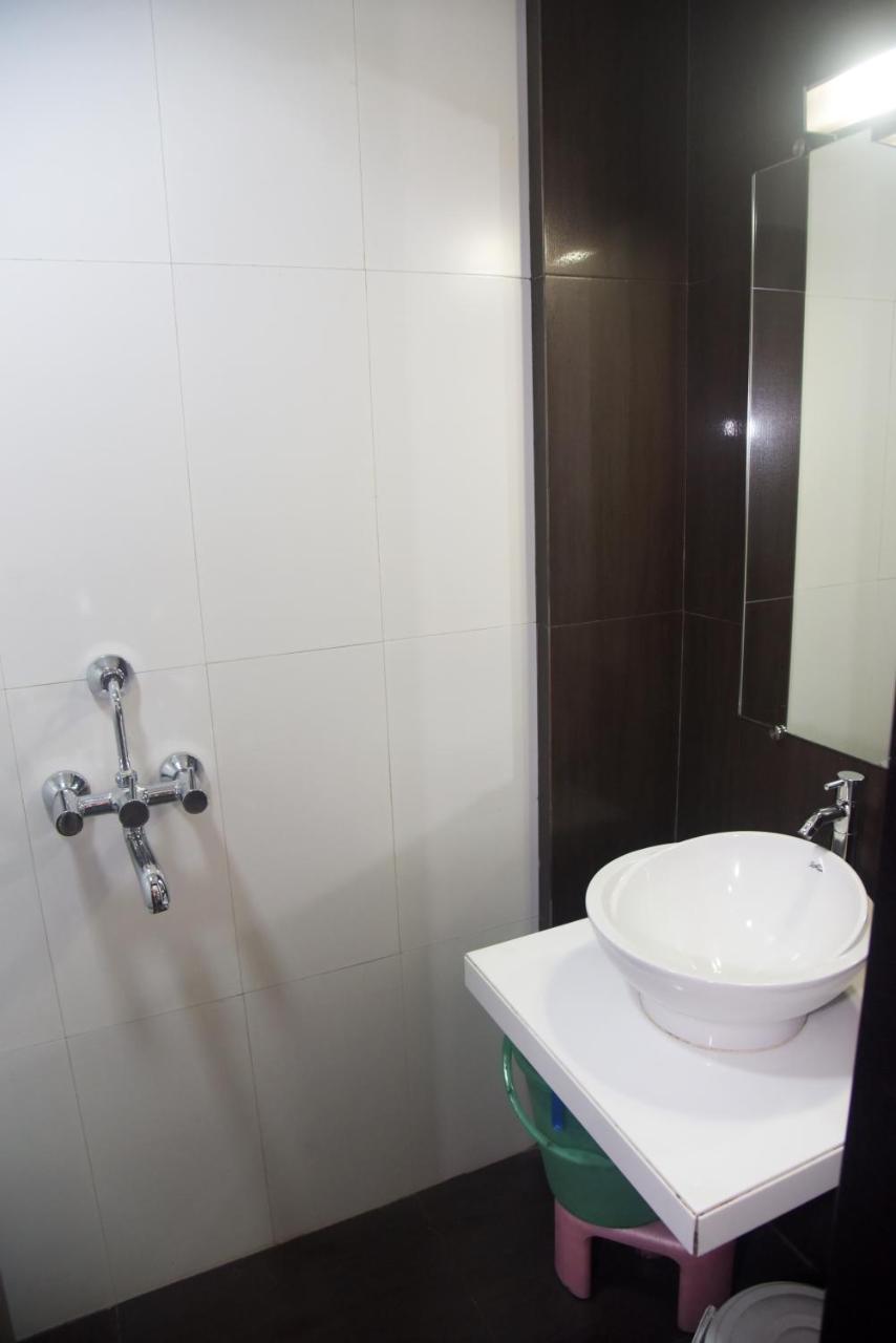 Hotel Indiana Inn Navi Mumbai Eksteriør bilde